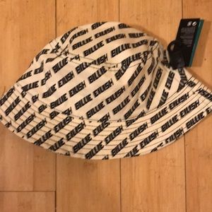 COPY - Billie Eilish x Divided H & M collab bucke…